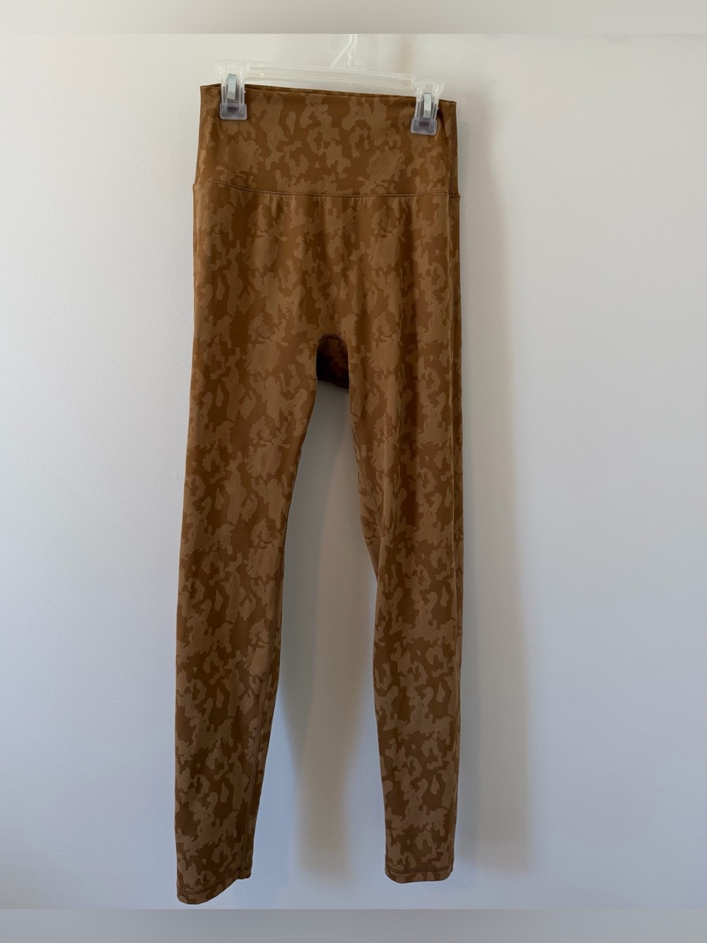 Buffbunny Camel Brown Tan Camo Leggings Women’s Size Medium